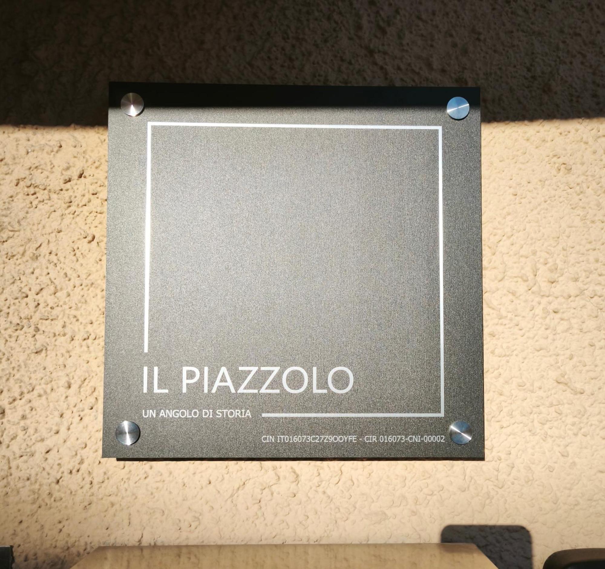 Il Piazzolo, Un Angolo Di Storia Carobbio degli Angeli Eksteriør billede